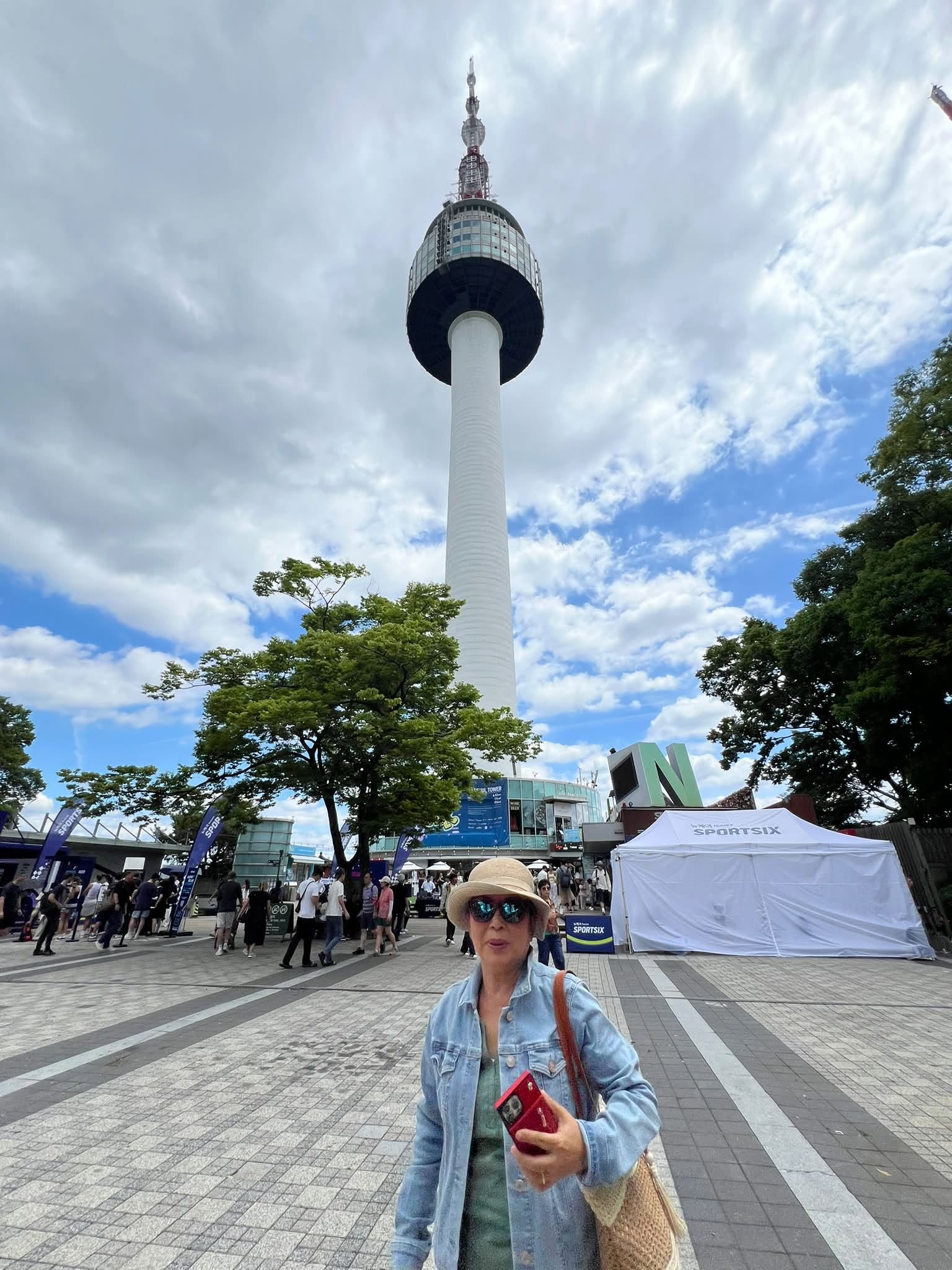 May be an image of Tokyo Tower and the CN Tower